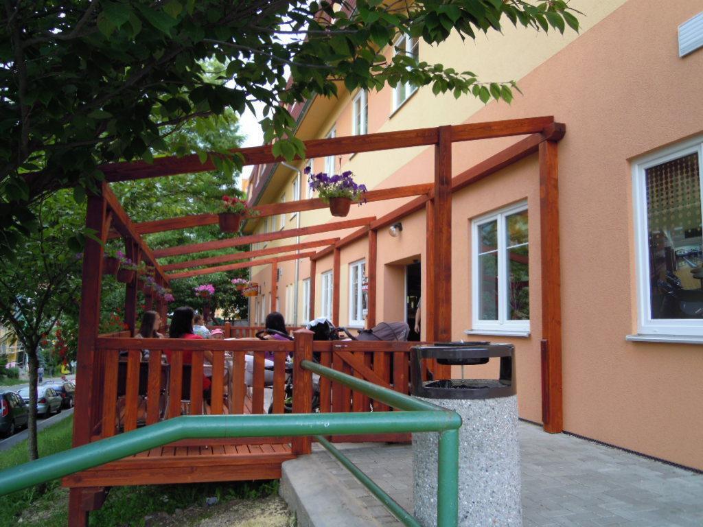 Penzion Mova Kadaň Exteriör bild